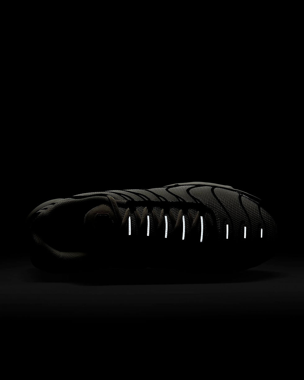 Миниатюра: Nike Air Max Plus