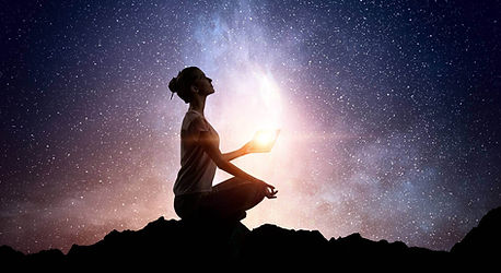 mujer-noche-estrellada.jpg