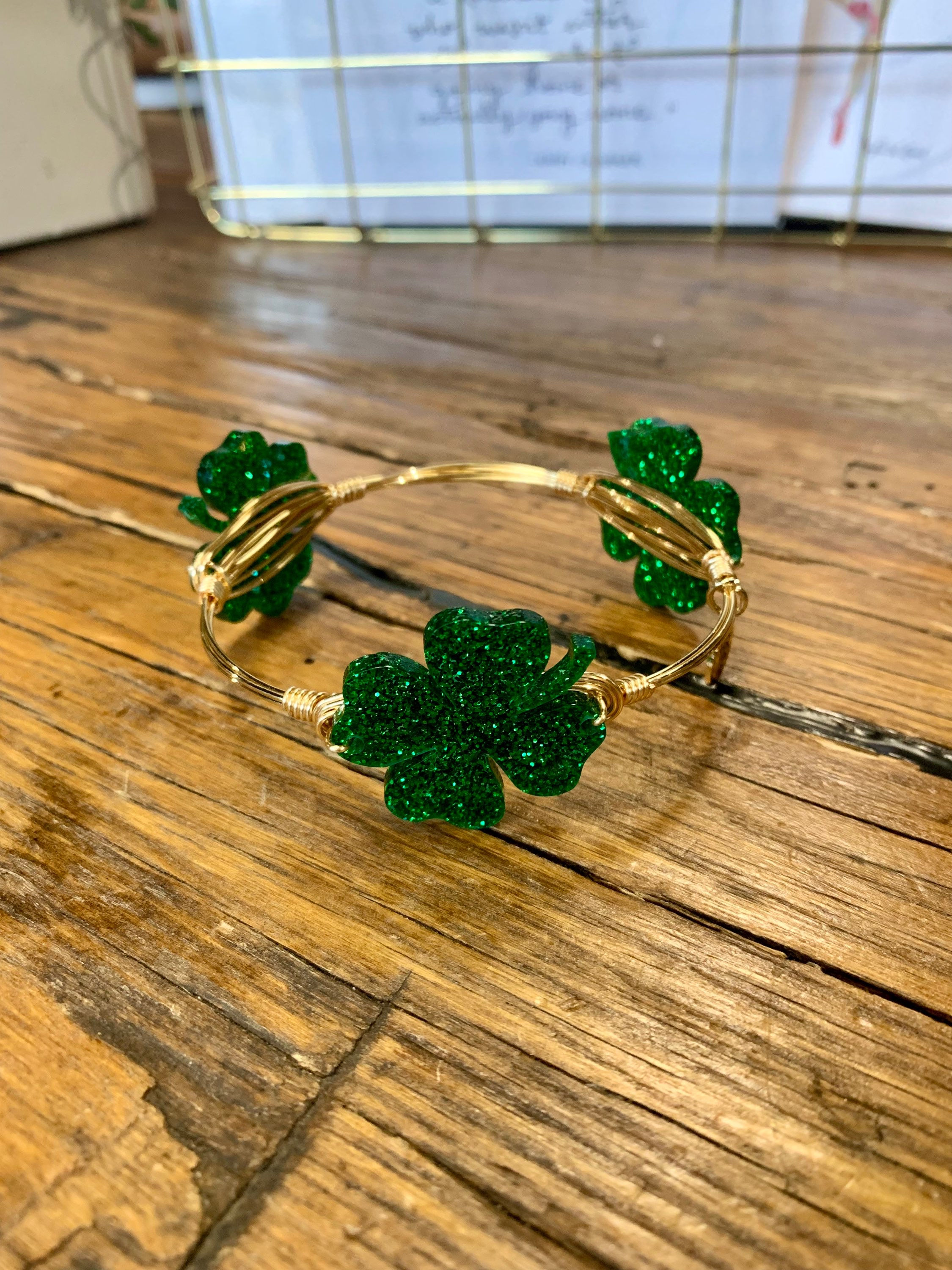 Bourbon & Boweties Shamrock Glitter Bangle (L)
