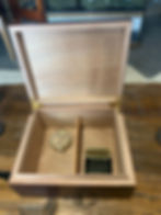 Thumbnail: Craftsman’s Bench Dynasty Humidor