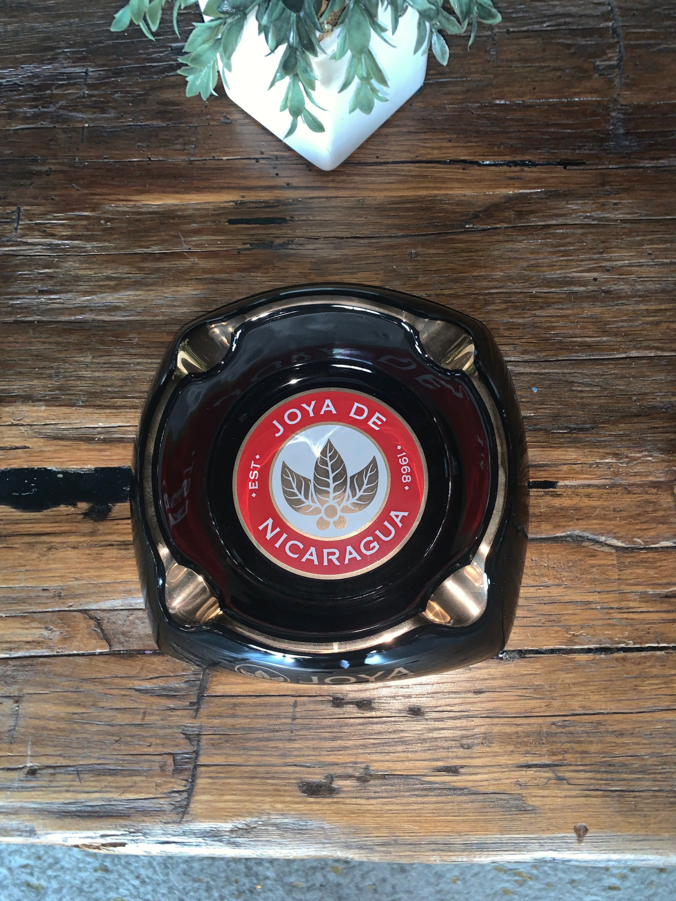 Joya De Nicaragua Ashtray