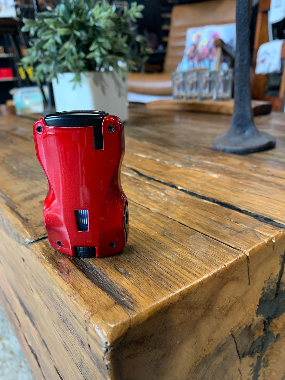 Thumbnail: Lotus 73 - Red Lighter
