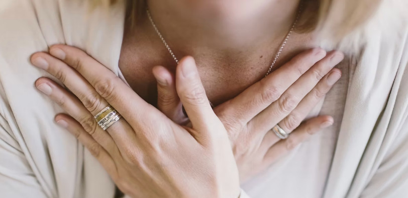 Bildschirmfoto 2025-11-28 um 19.23_edited.jpg