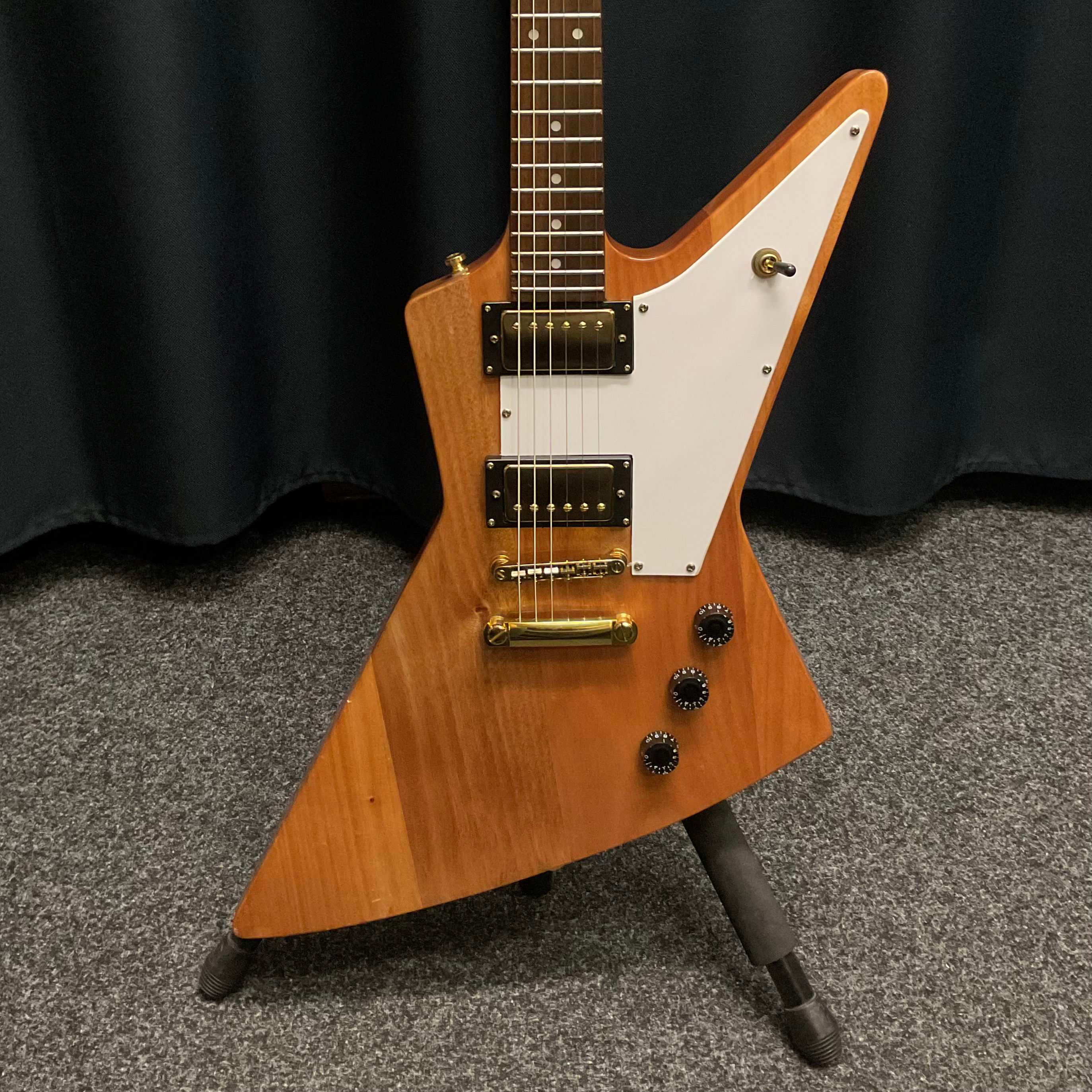 Unbranded Explorer (Preowned)