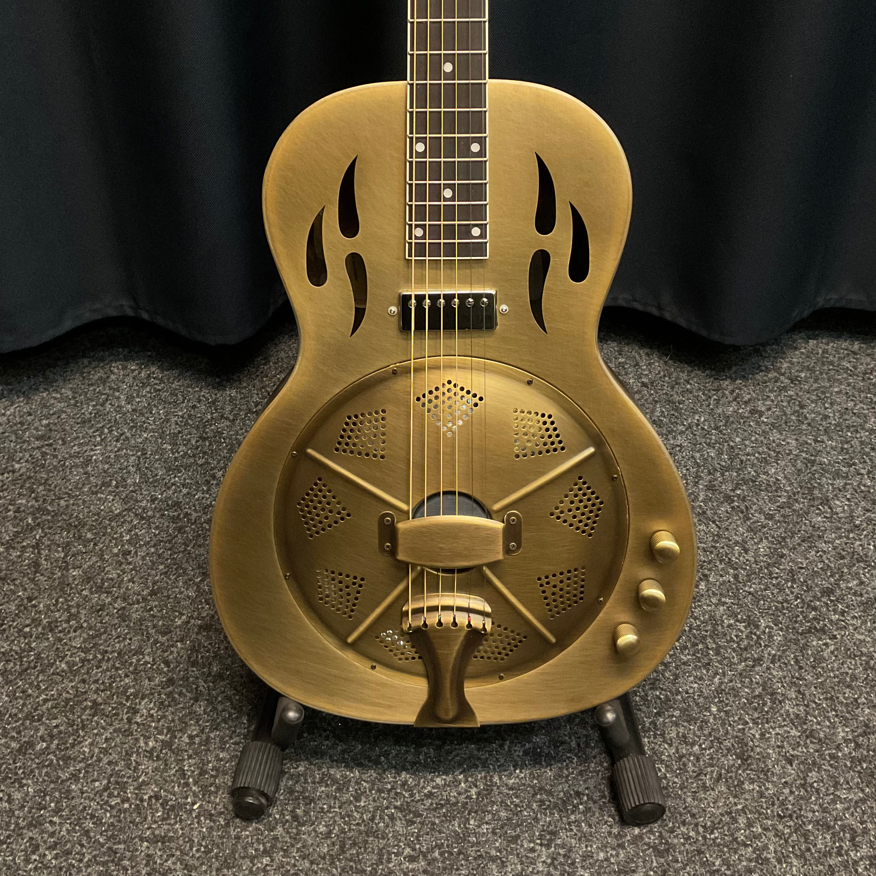 Ortega Americana Series Resonator RRG60E