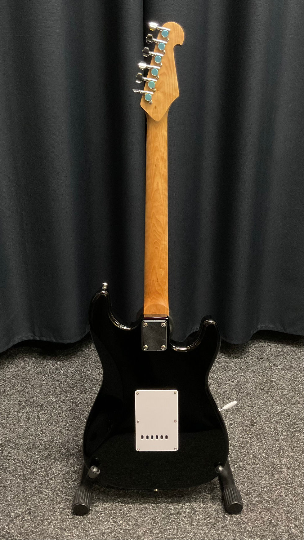 Thumbnail: Chord CAL63-BK Left Handed