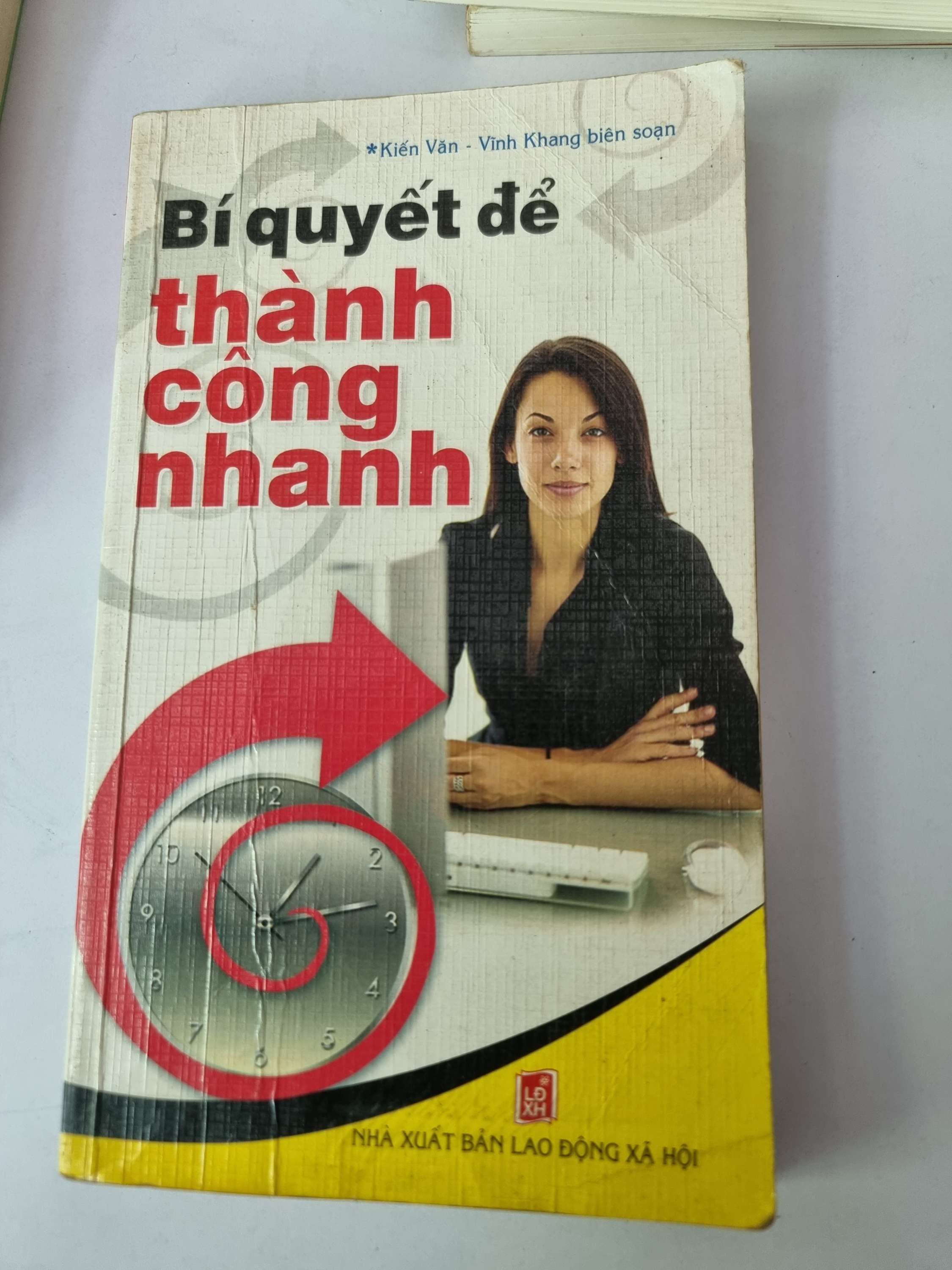 A Book In Vietnamese