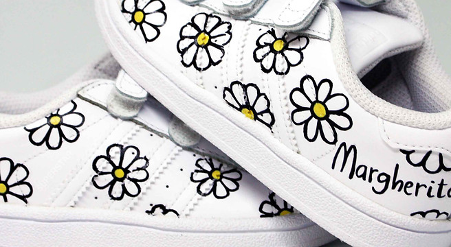 Adidas Bambina | LauraCalafiore.it - Pittura e Musica per i tuoi eventi