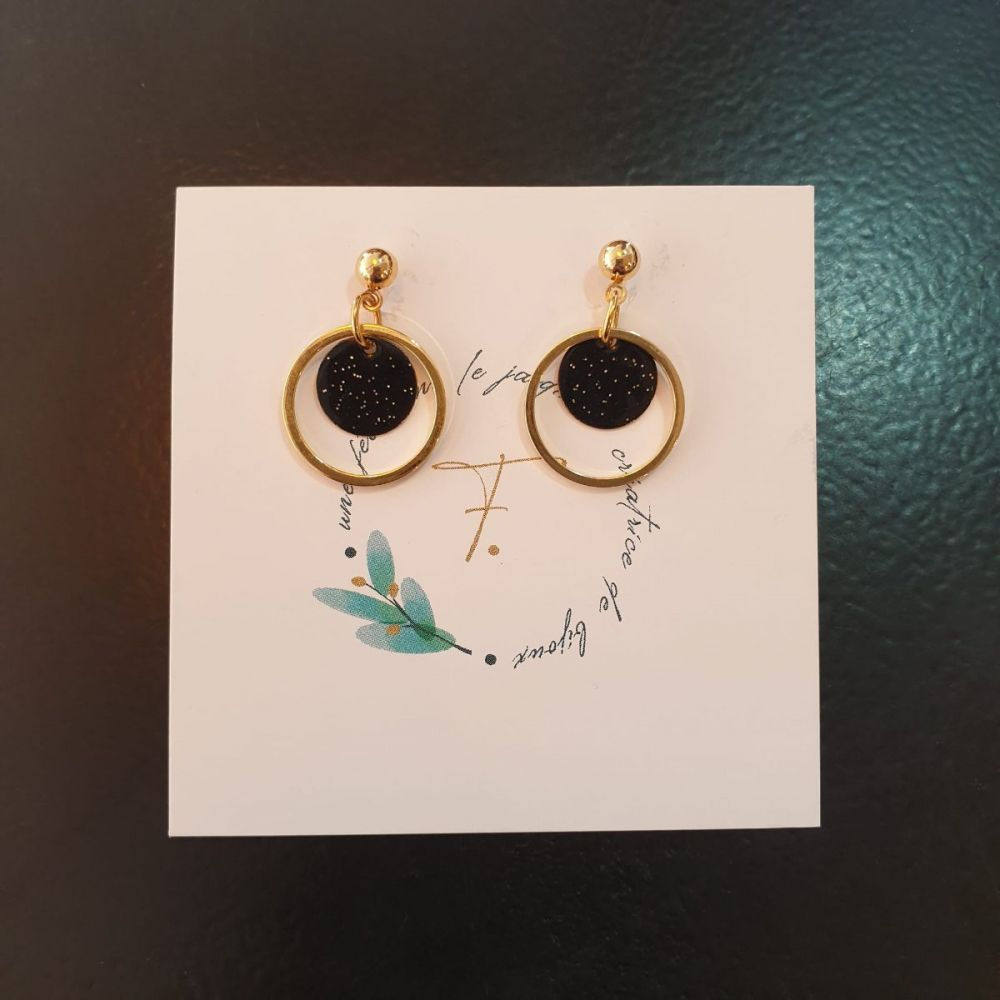 Boucles d'oreilles en plaqué or et sequins émaillés (Collection freisia)