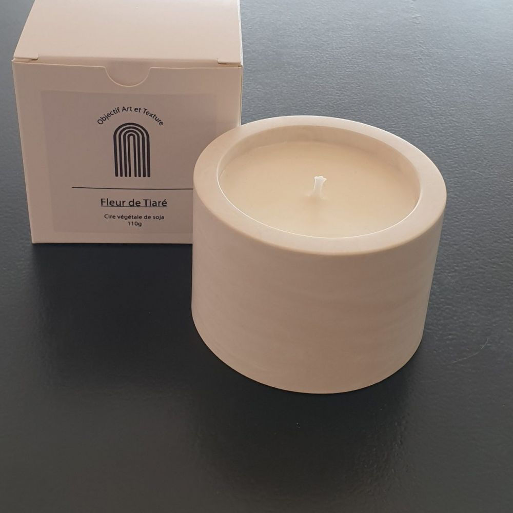 Bougie 110g (fleur de tiaré)