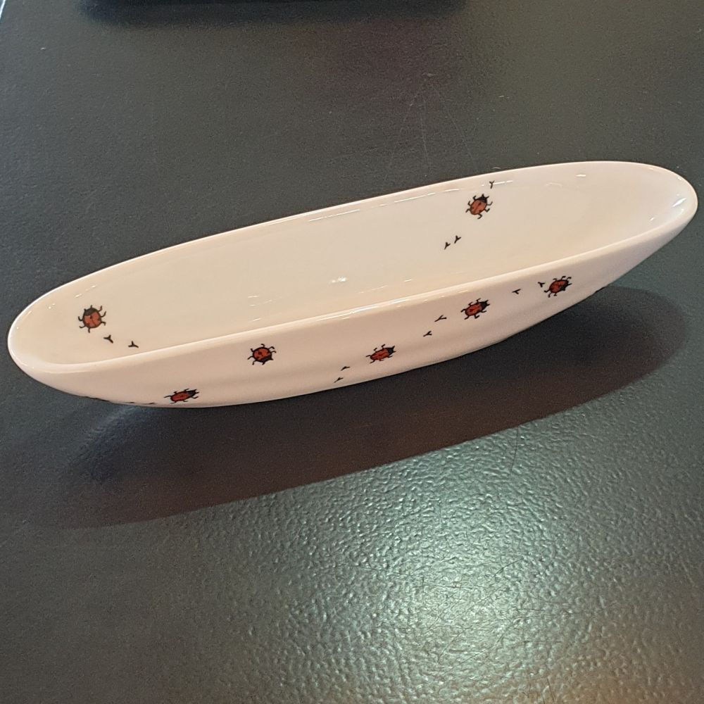 Coupelle apéritive en porcelaine peinte à la main