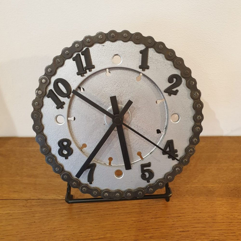 Horloge sur support