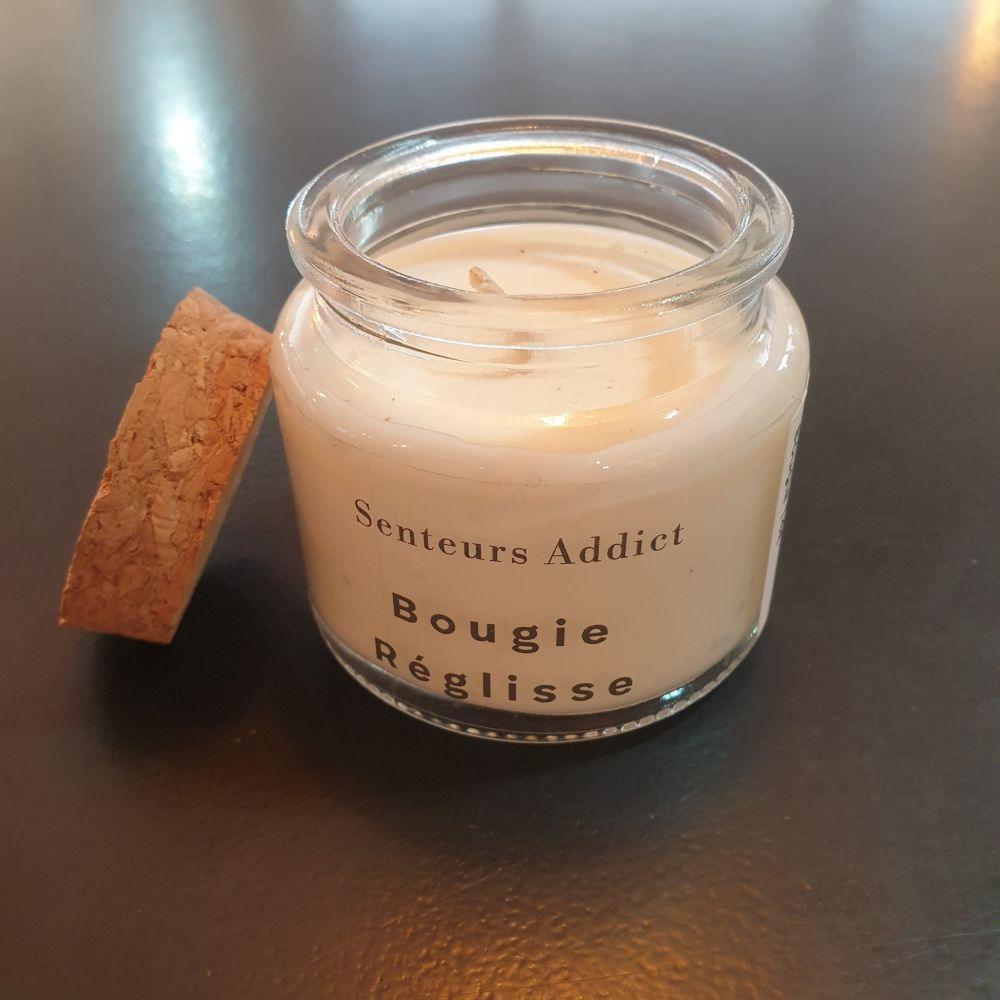 Bougie  bouchon liège  (Parfum réglisse)