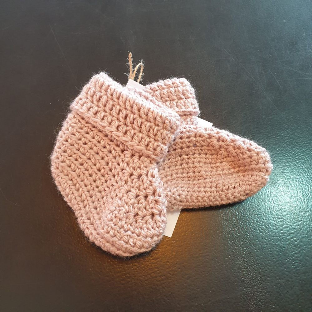 Chausson au crochet (taille 1-3 mois)