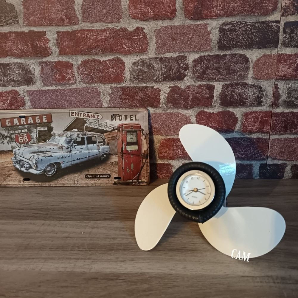 REVEIL A PLEINE HÉLICE