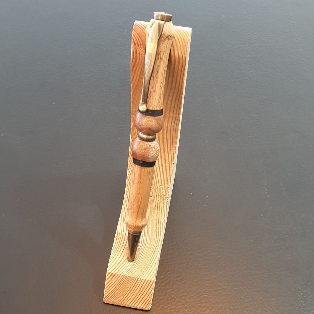 Stylo chêne noyer (n°3)