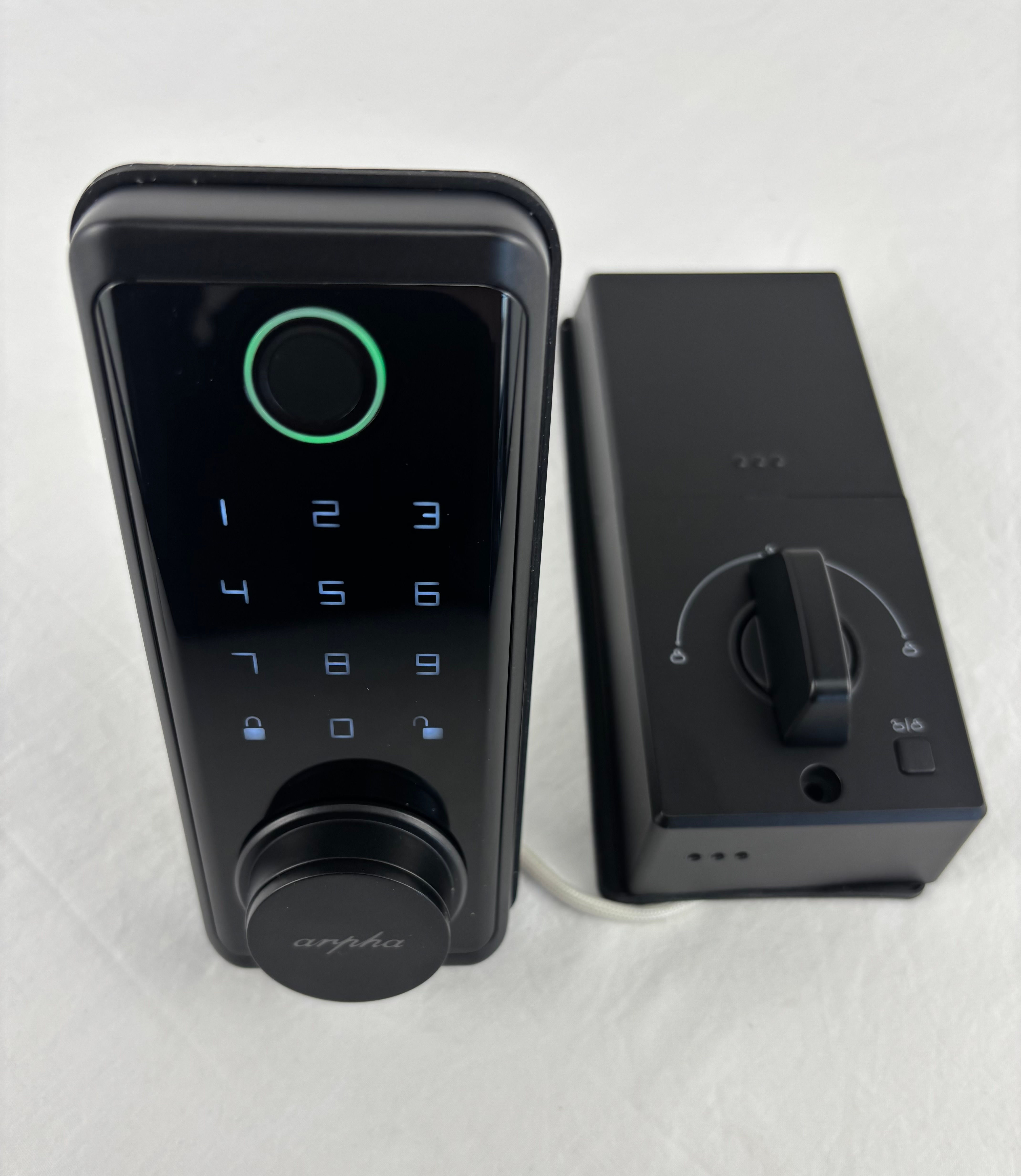 ARPHA Smart Lock D601: 6-in-1 Biometric Keyless Entry Electronic Deadbolt