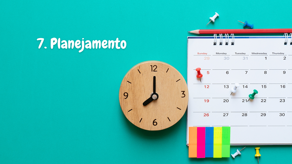 Calendário e relógio como itens que representam o planejamento
