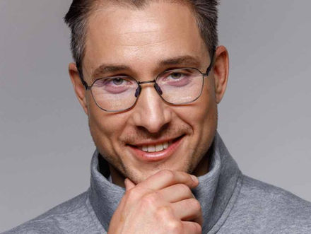 Las Vegas event manager portrayed in a refined studio-style portrait, representing senior-level executive staff for high-end events and corporate productions. This professional event manager oversees complex logistics, vendor coordination, staffing structures, and on-site decision-making for large-scale Las Vegas events. Known for strategic thinking, clear communication, and operational control, Las Vegas event managers like this ensure timelines stay intact, teams remain aligned, and client expectations are executed with precision across conferences, VIP experiences, and branded activations.