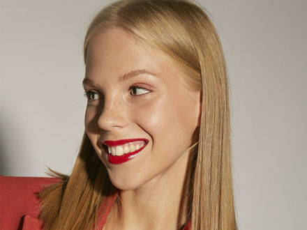 Female bartender portrait for event staffing in San Francisco, representing polished, guest-facing bartenders for private events, weddings, cocktail parties, and corporate functions across the Bay Area. Image reflects a professional bartender suited for upscale service, mobile bar setups, and brand-facing roles where presentation, communication, and efficiency matter. Ideal for cocktail service, reception bars, and curated drink programs requiring consistent pours, organized workflow, and smooth guest interaction.