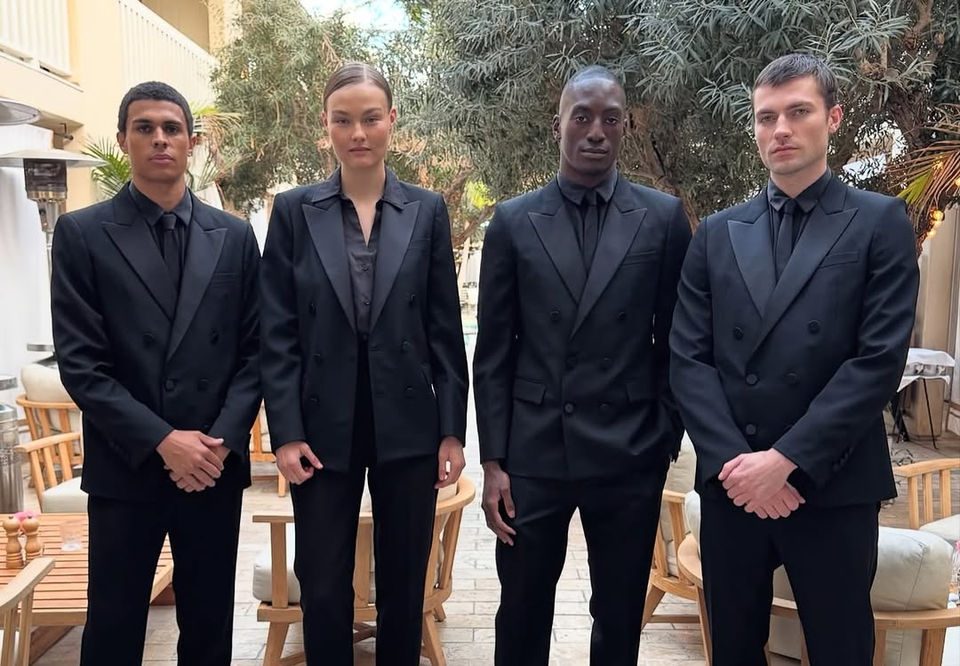 Staffing team leaders positioned at a Las Vegas private event venue, overseeing hospitality personnel and supporting event execution. Responsible for team communication, staff coordination, service quality, guest experience, and smooth operations during corporate events, receptions, and VIP gatherings.