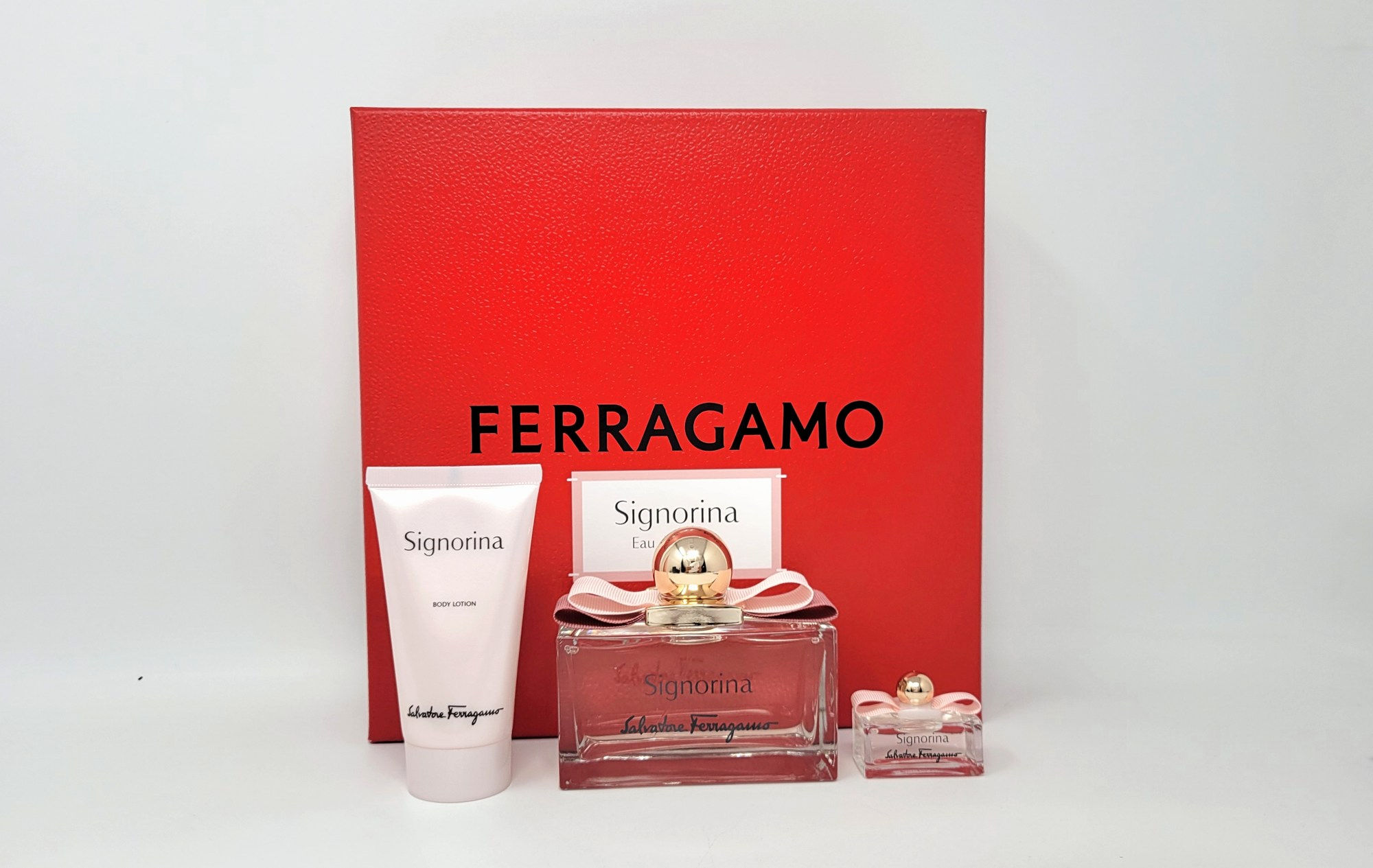 SALVATORE FERRAGAMO SIGNORINA(W)(H/B)(LI FREE)3 PC SET(3.4oz edp sp,1.7oz Body L