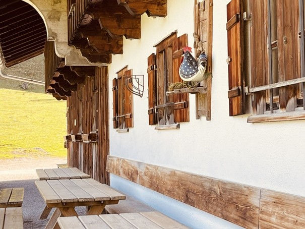 Einkehr nach langer Wanderung in den bayerischen Alpen