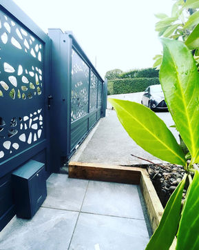 Electric Driveway Gates: Aluminium, Wooden, Metal, Wrought Iron, Traditional, Clad | Innovate Gates