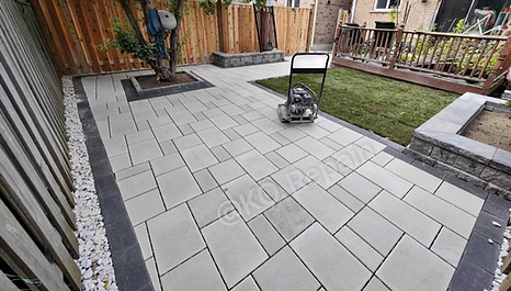 LAYING PAVING SLABS