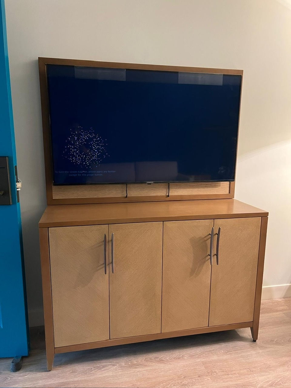 z7493437852951_68289a535f27d5417a5e73f702d17a4e