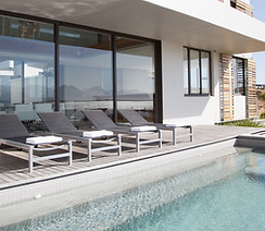 Villa Pool
