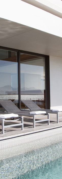 Villa Pool