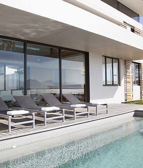 Villa Pool