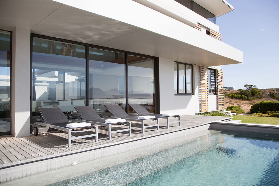Villa Pool