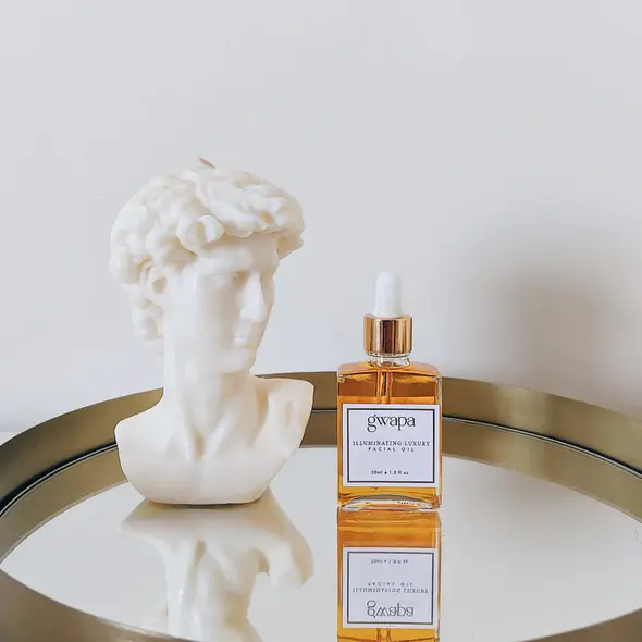 GWAPA Beauty Illuminating Luxury Facial Oil
