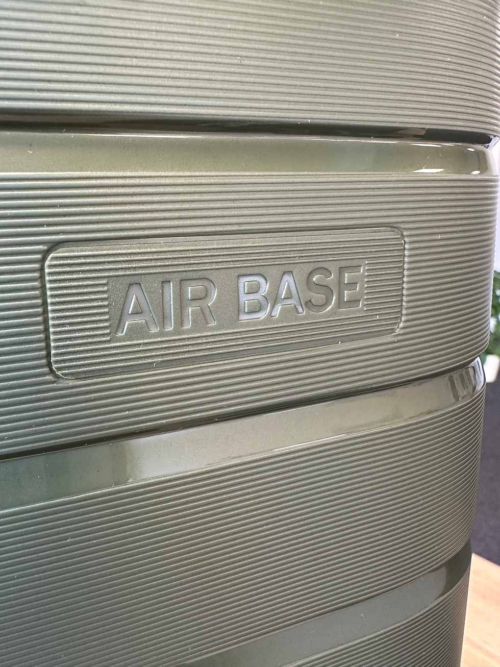 Miniaturbild: Detailansicht vom Air Base Logo.