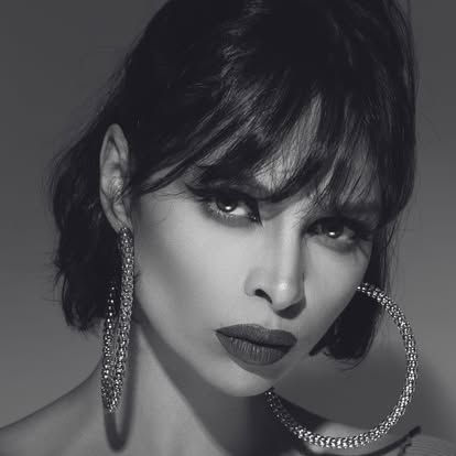 Kaoutar Boudarraja in her modeling portfolio, 4816
