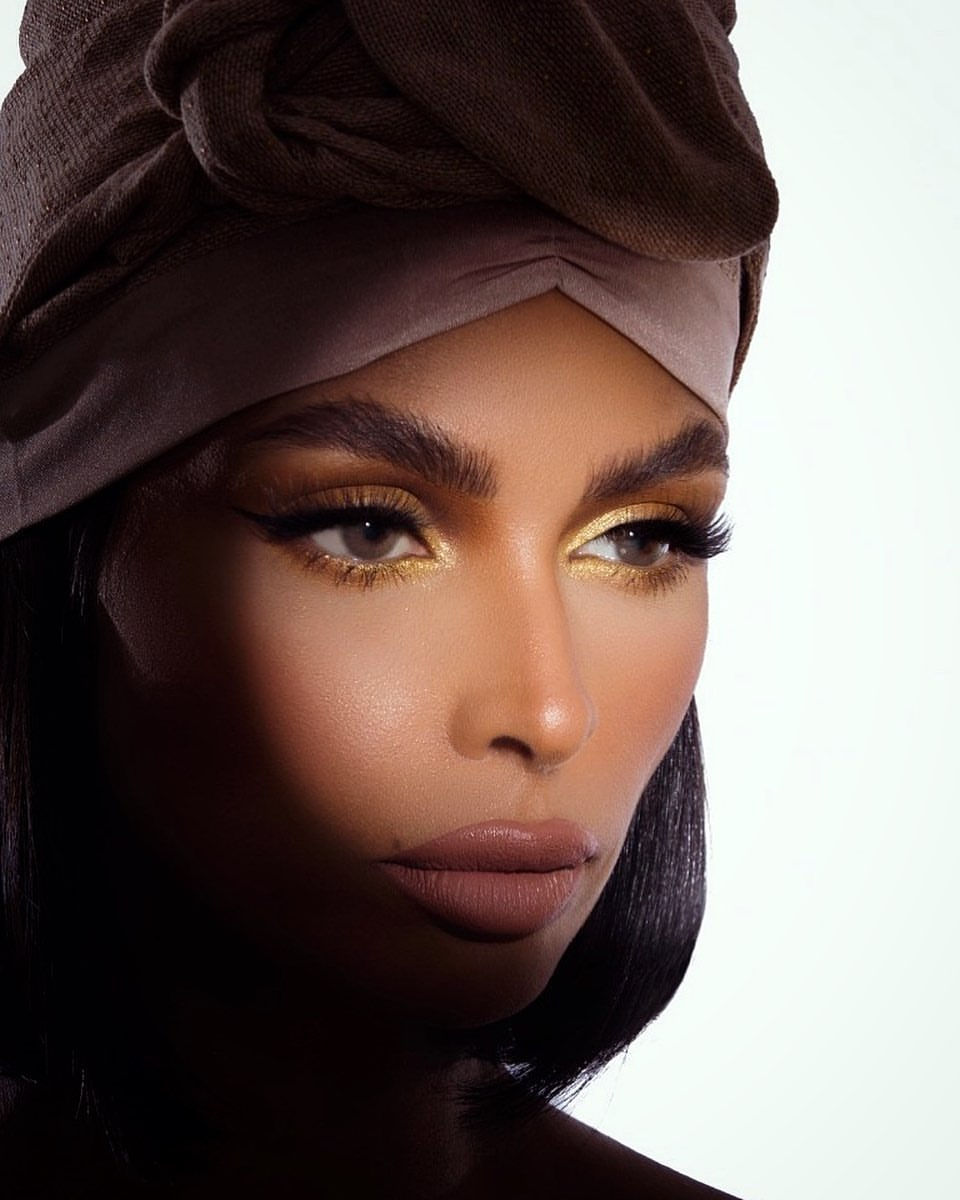 Kaoutar Boudarraja in her modeling portfolio, 2020