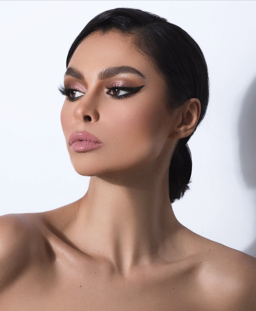 Kaoutar Boudarraja in her modeling portfolio, 2020