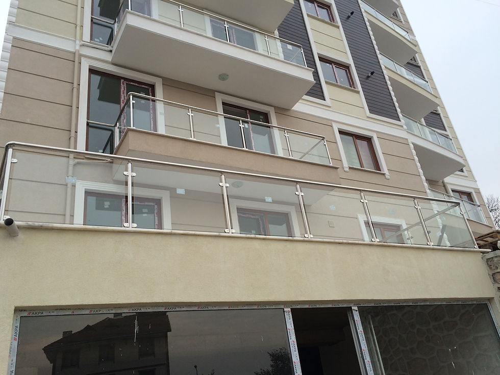 teras-cam-korkuluk-istanbul-turkey