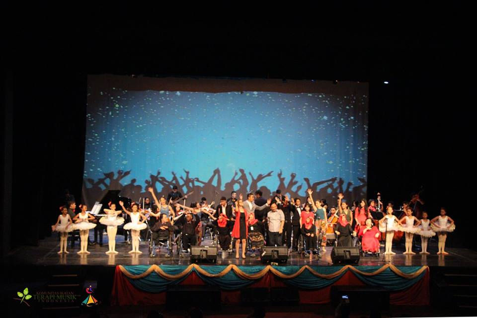 12801434_1118610064866620_7406844923974920221_n