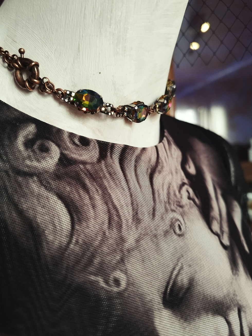 Thumbnail: Secret Garden bracelet and necklace, "Les Cascades Boréales", crystals and mother-of-pearl