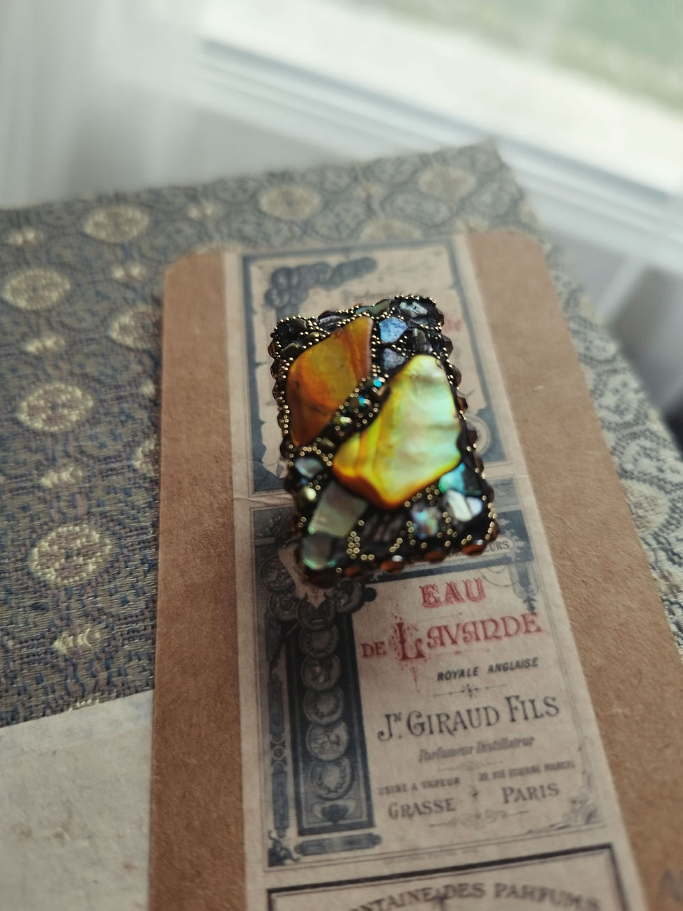 Miniature : Bague Jardin Secret, "Papillon de Nacre"