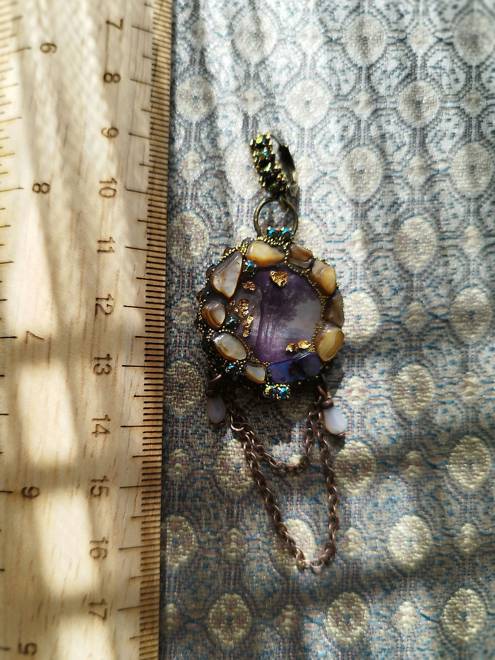 Thumbnail: Secret Garden earrings, "Hublot du Temps", resin, crystals and mother-of-pearl