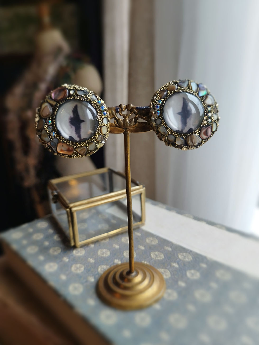 Thumbnail: Secret Garden ear clips, "L'Envol" under glass, crystals and mother-of-pearl
