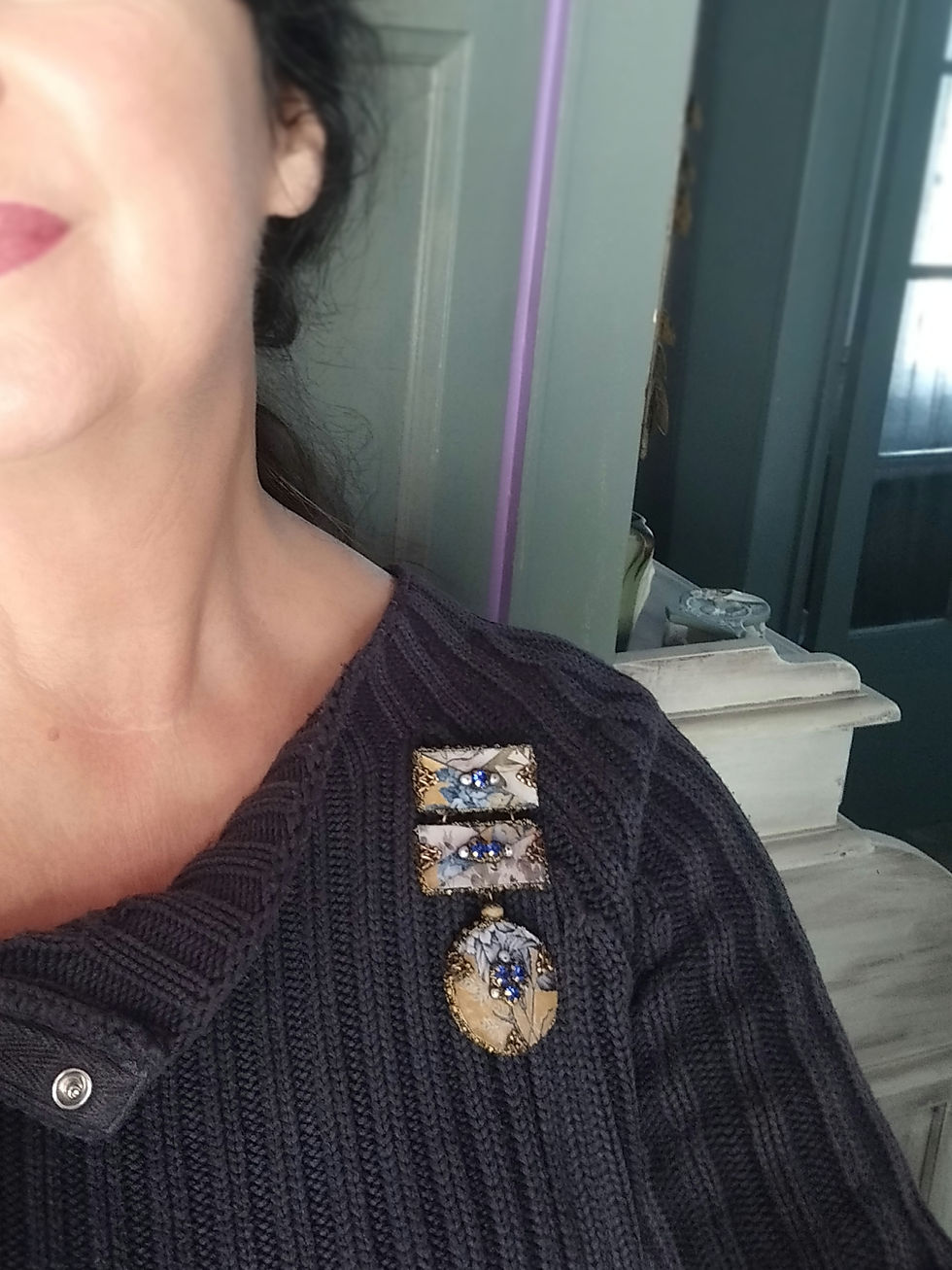 Thumbnail: Broche Racines, "Éclats de Combray"