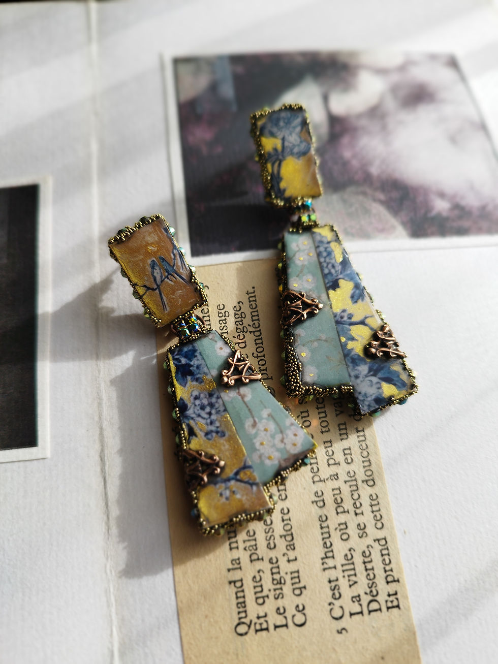 Thumbnail: Clous d'oreilles Racines, "Ailes et Sauge"2