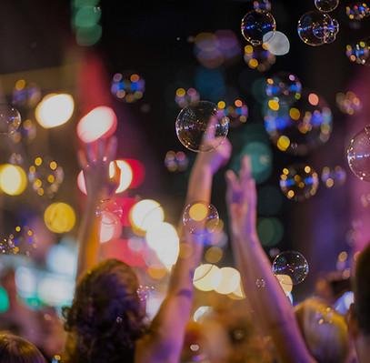 Bubble-Machine-Hire_edited.jpg