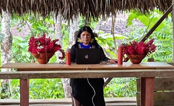 Ecuador: Patricia Gualinga, Menschenrechtsaktivistin aus Sarayaku, Amazonas. Recherchereise für Misereor