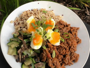 spicy ginger BEEF BOWL